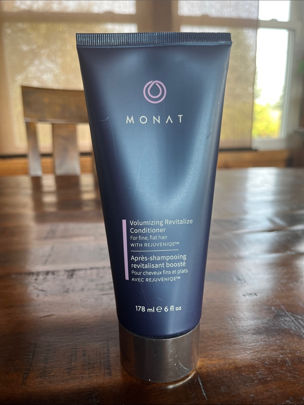 MONAT Volumizing Revitalize Conditioner – Deep Navy